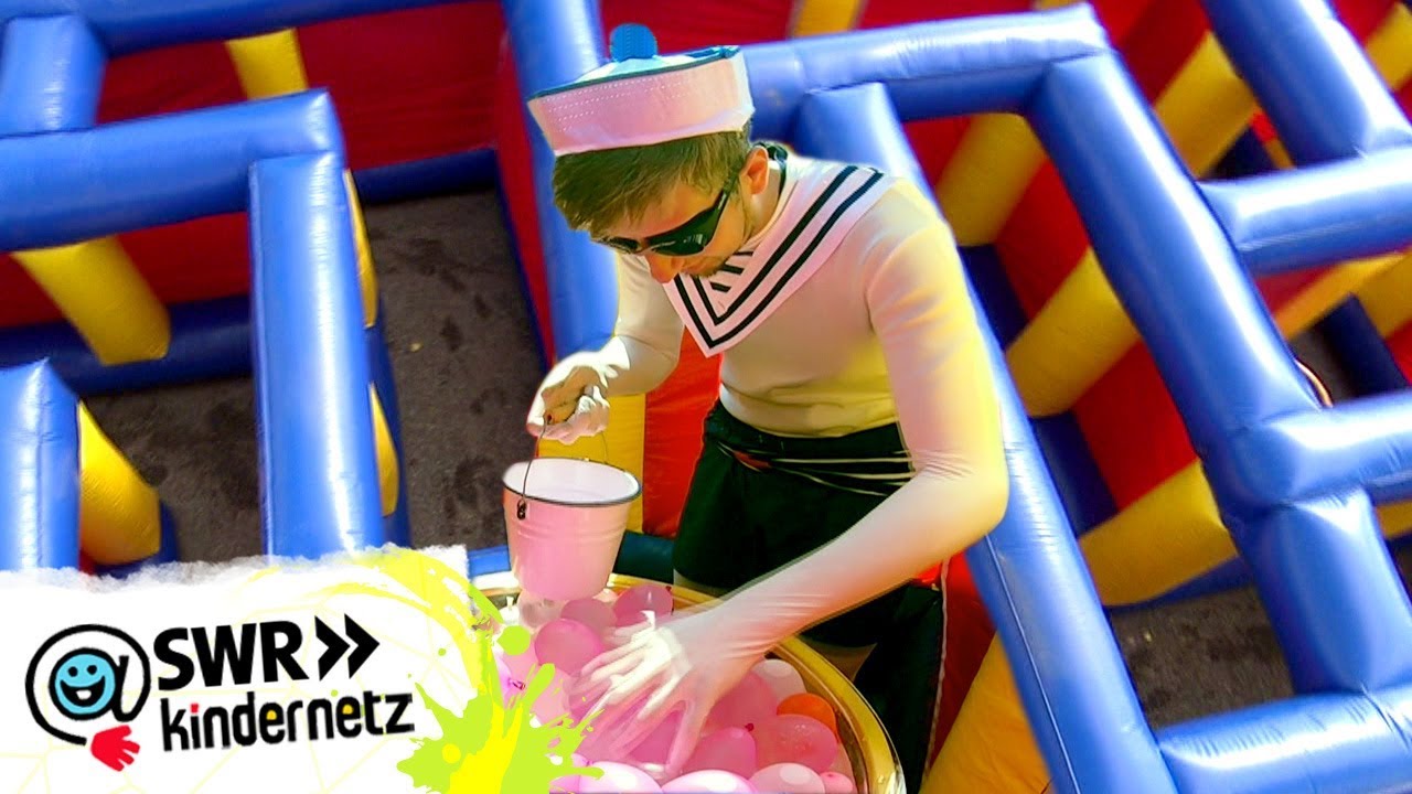 Wasserbomben im Labyrinth (Tag 7) | krass nass! 2019