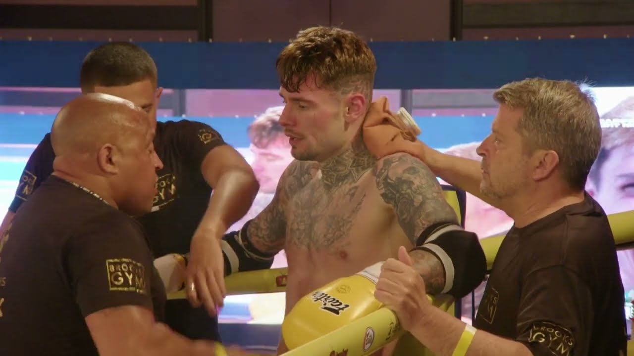 Tadgh English vs Ryan Tennant