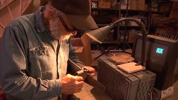 How to sharpen a handsaw using a file with Master Shipwright Louis Sauzedde (Part 2 of 2)