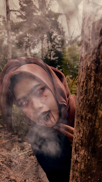 Hantu pocong  penghuni  pohon angker #shortsvideo #komedi #dramacomedy