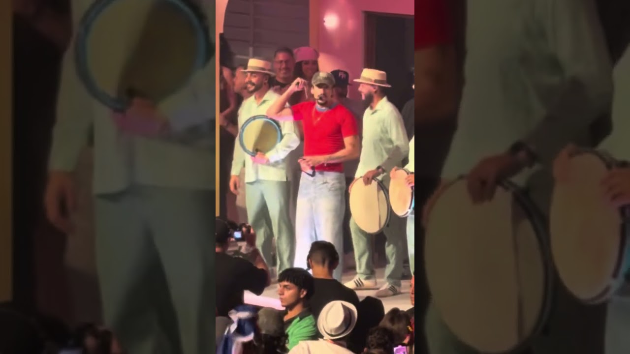 Bad Bunny Live Performance Clips in Puerto Rico 2025 Residency 