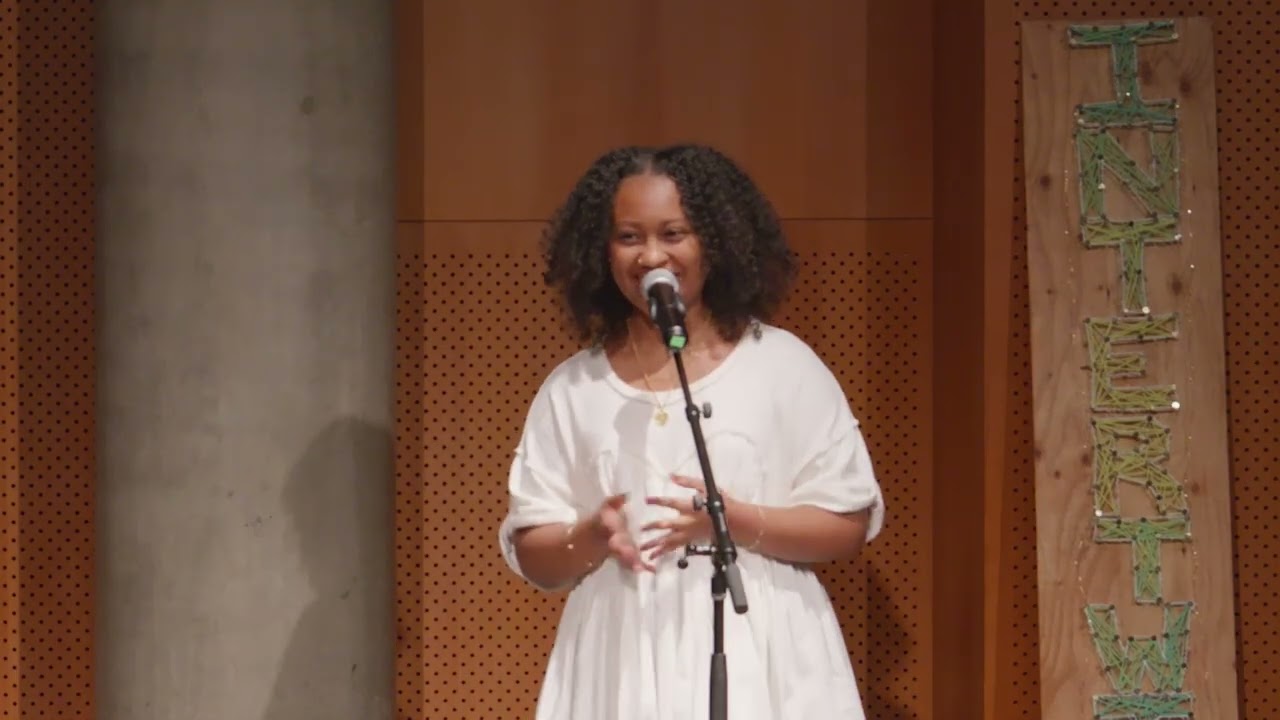 2025 UO Intertwined   Lia