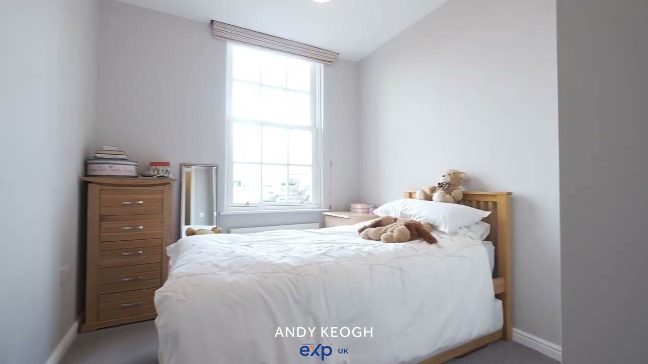 8 Kensington Oval, Lichfield Property video