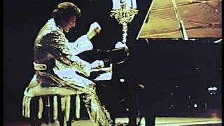 Liberace plays Liszt&#39;s 14th Hungarian Rhapsody