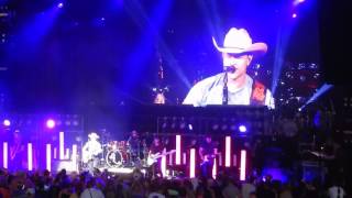 Dustin Lynch - Cowboys & Angels - Cuyahoga Falls 8/12/16