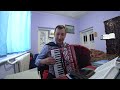 На чудовій Україні квiти розквiтають! ( accordion music.)