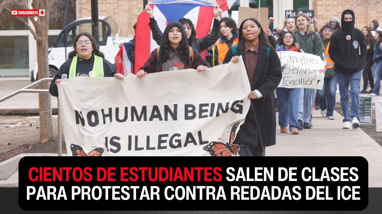 Estudiantes portando banderas y pancartas protestan contra las redadas de ICE ordenadas por Trump