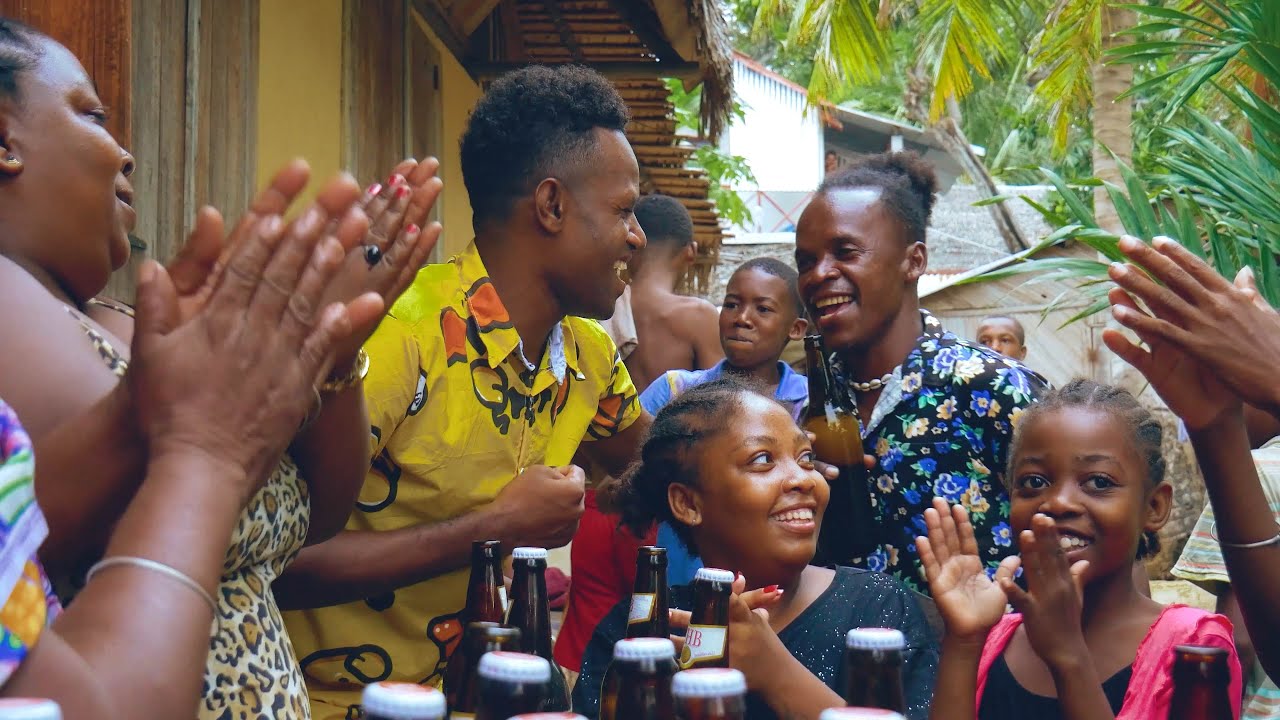 WALDINO - BONNE ANNEE (Nouveauté Gasy 2025)