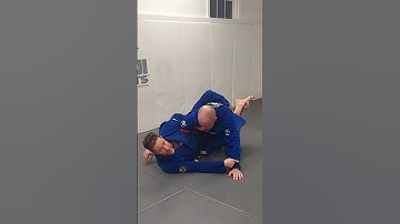 SMASH your opponent with this Overhook sweep from the Closed Guard!!