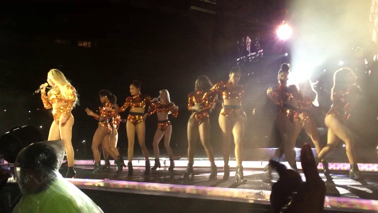Beyoncé - Diva/I Got The Keys (Formation World Tour Philly 9/29/2016)