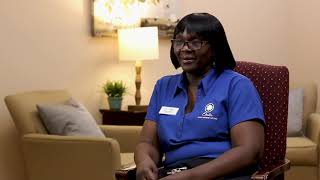 Meet Resident Assistant Doris | Oaks Senior Living