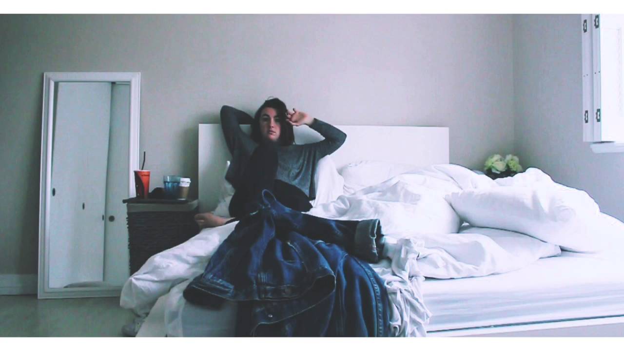 Trivial Things (Audio Sample) - Lauren Scudder