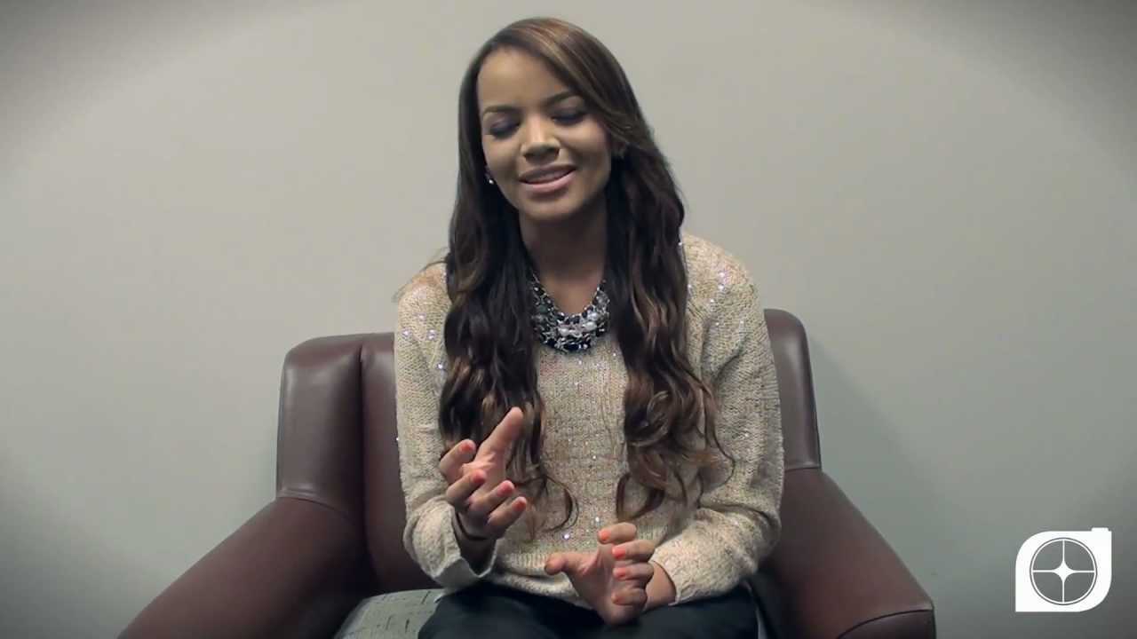 Leslie Grace Interview - Latin Recap