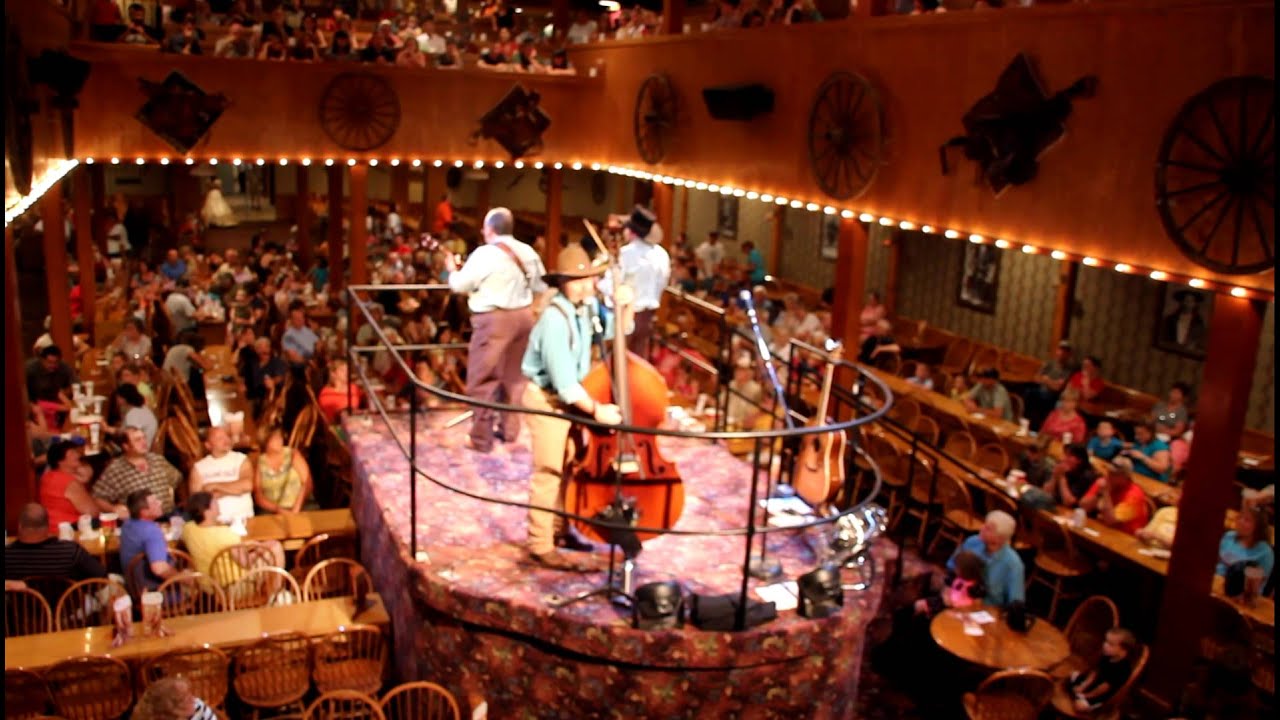 Tennessee state enjoy the dixie stampede Dinner YouTube