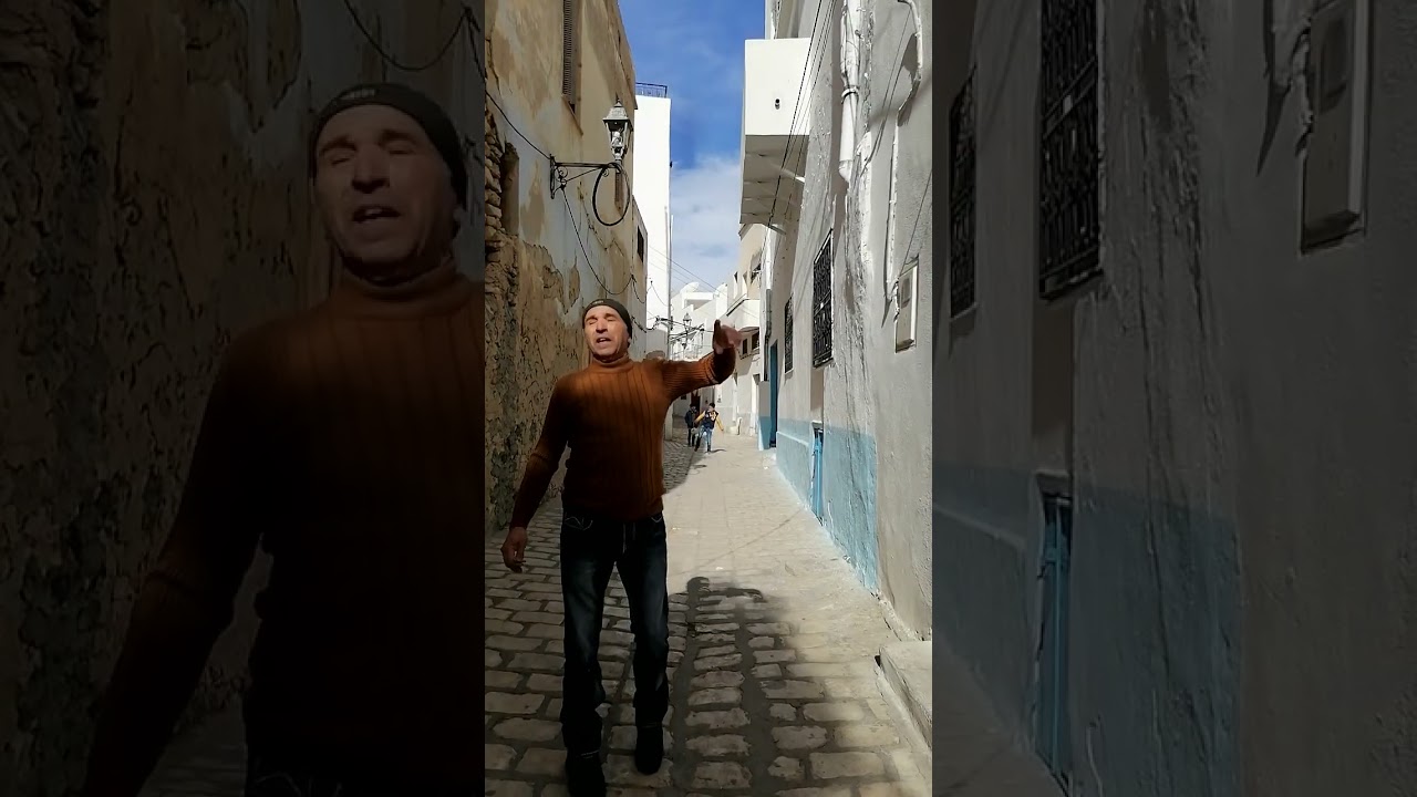 جولة مع ولد الحومة عبد السلام بشير. وتحية من صفحه زنقة سوسة إلى جميع سكان نهج اليوطنا احمد نورالدين