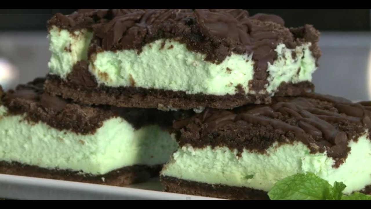 How to Make St. Patrick's Day Chocolate Mint Cheesecake 