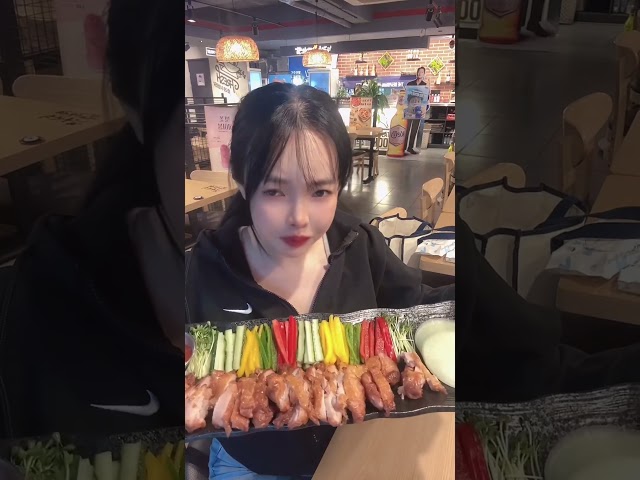 #협찬 CM송 들으면 춤 나옴ㅋㅋ 누구나홀딱반한닭 후레쉬쌈닭 리얼 후기치킨 보자마자 진짜 홀딱 반해버림 ????