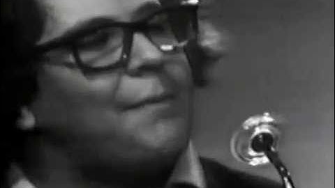 THE TURTLES- "LET ME BE"(LYRICS)