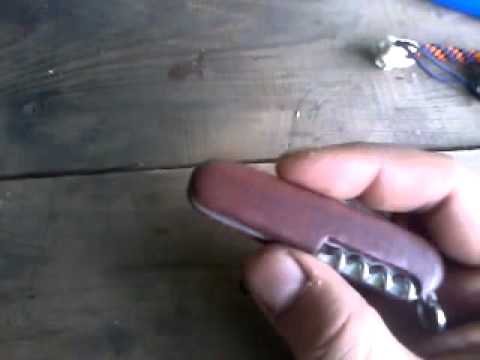 Victorinox как снять накладки