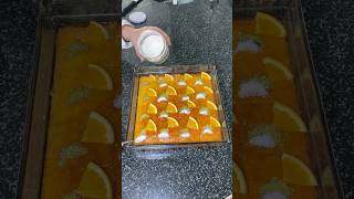 Tam Ölçülü Şerbeti Iliklerine Kadar Şerbet Çeken Portakallı Revani Resimi