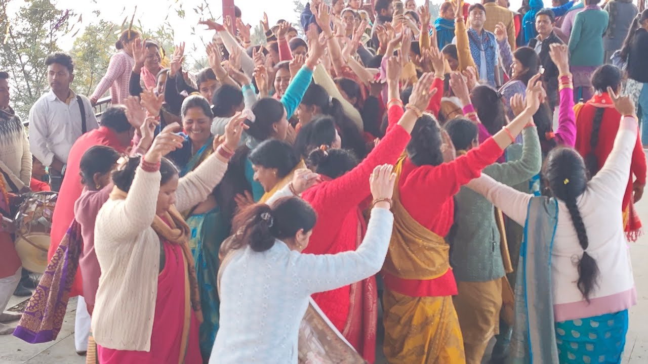 घंडियाल देवता की भव्य यात्रा | ढोल-दमऊ की थाप पर झूम उठे भक्त 🚩