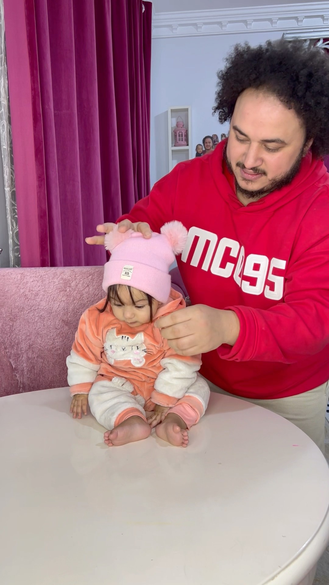 غرام شعرها كبر ???
