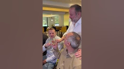 Στιγμές από την συνάντηση του Μάριου Ηλιοπούλου με τους δημοσιογραφους