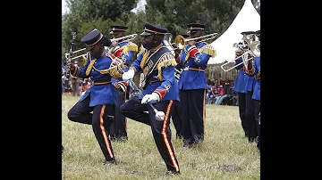 MIMINA - BEAUTIFUL STATE HOUSE PERFORMANCE ON LABOUR DAY BY KENYA POLICE BAND.