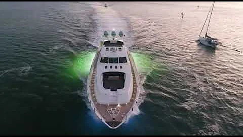 Motor Yacht Encore 115ft Leopard For Charter in Mi...