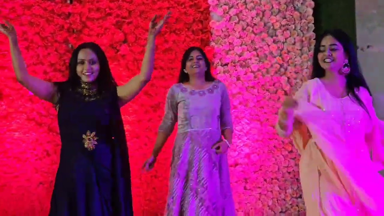 #shadisangeet  friend's wedding Sangeet #dance performance 💝 girls gang 