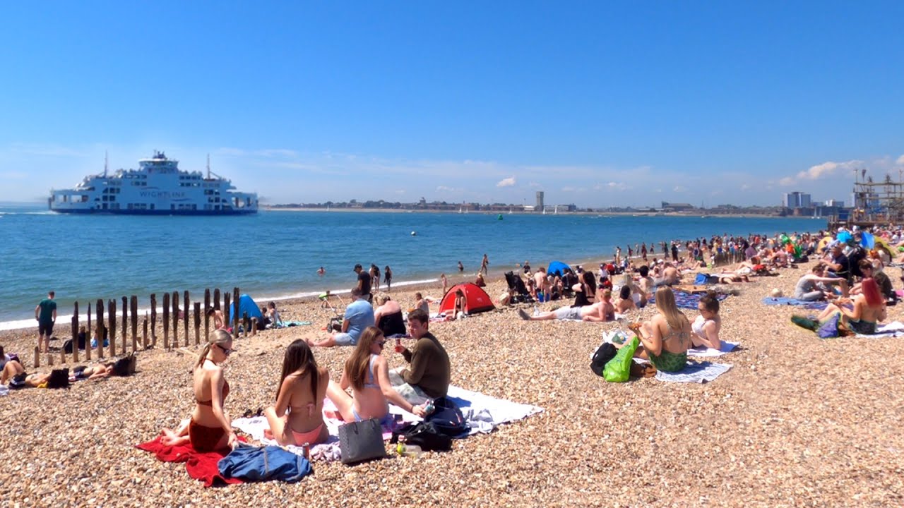 Walking in Portsmouth, England | The most Beautiful Beach in UK | Summer Walk 2021 | 4K Ultra HD