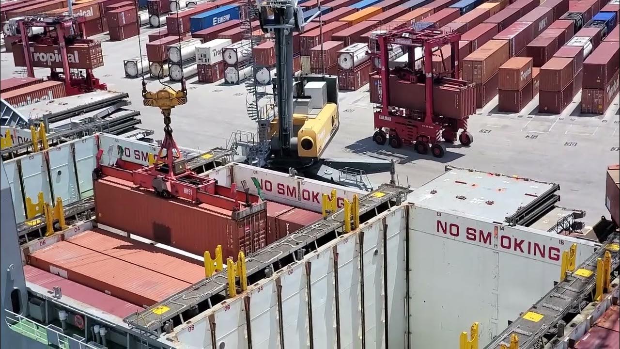 Impressive loading process of container ship! - YouTube