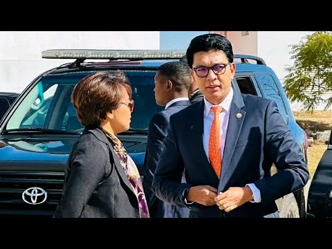 COLONEL FANEVA NO VOATENDRY ( Nouveautés gasy 2024 ) - YouTube