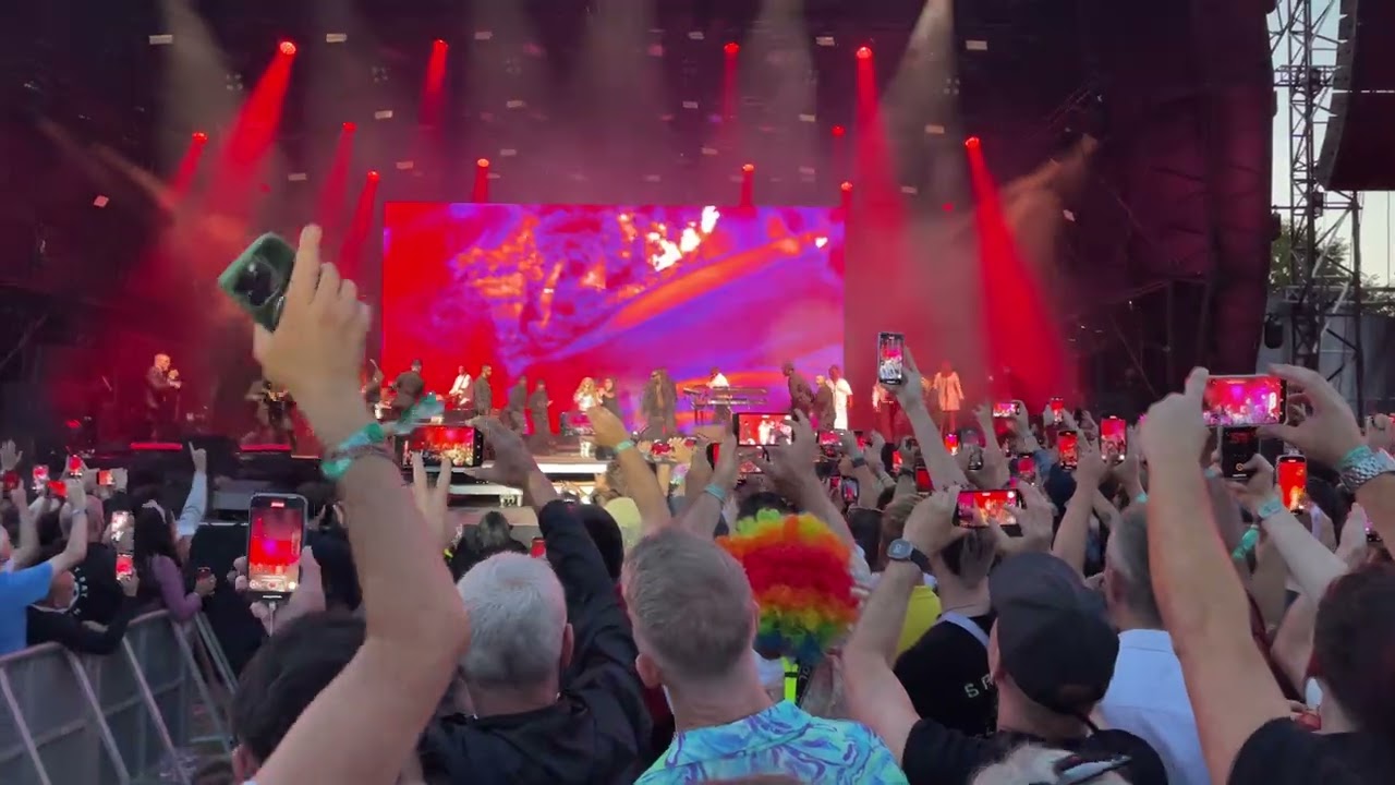 MARIAH CAREY Brighton Pride in the Park intro