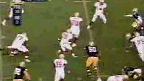 Lorenzo Booker jukes out whole ND Defense