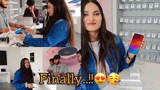 Finally..!!😍😍 मेरा नया iPhone आ गया ❤️| @BindassSupriya #ladi #vlog