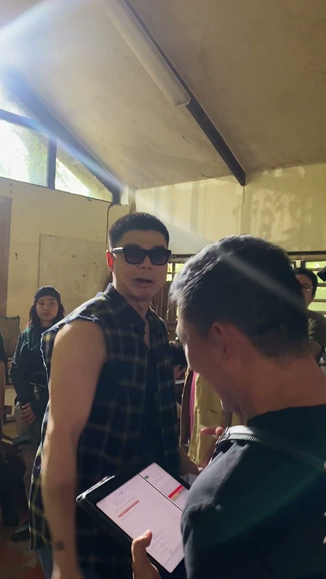 POV: Isa ka sa mga camera sa Lolong taping | Lolong 2