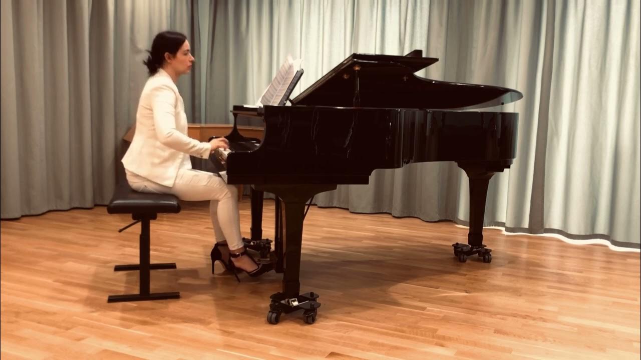 Philip Glass- Piano Solo Trilogy Sonata - Knee Play No. 4 , 1st. Mov. Piano - Augustina Koch Philip Glass- Piano Solo Trilogy Sonata - Knee Play No. 4 , 1st. Mov. Piano - Augustina Koch