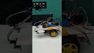 Smart Robot That Detects Edges & Prevents Falling #techshorts #viral #reels #shorts #techreels