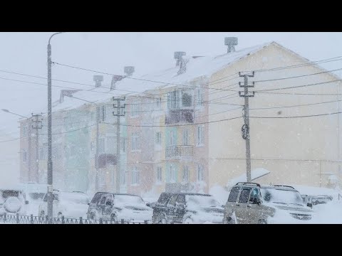 Задержаны авиарейсы, школы переведены на «удаленку». Метели бушуют на Сахалине