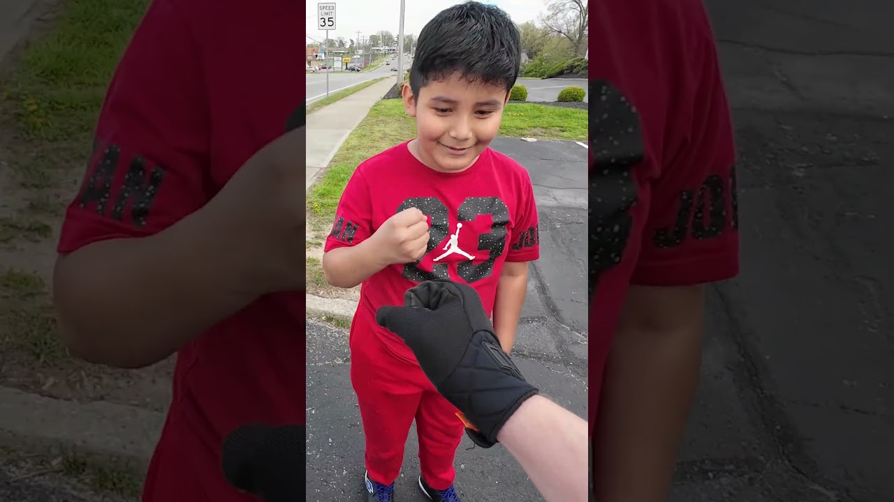 Handing out bracelets!!! #sportbike #twowheeler #motorcycle #bike #motorcyclelife #bikelife #biker