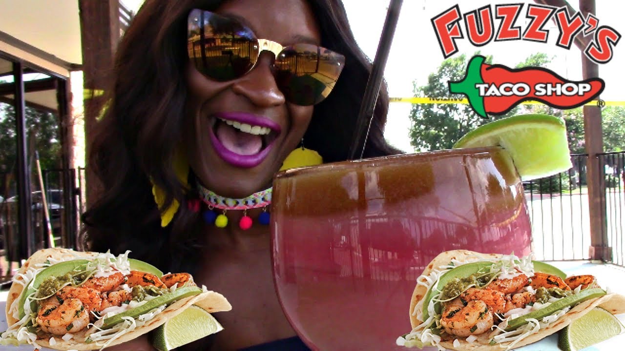 MUKBANG TACOS & MARGARITAS AT FUZZY'S TACO SHOP! EAT WITH ME! YouTube