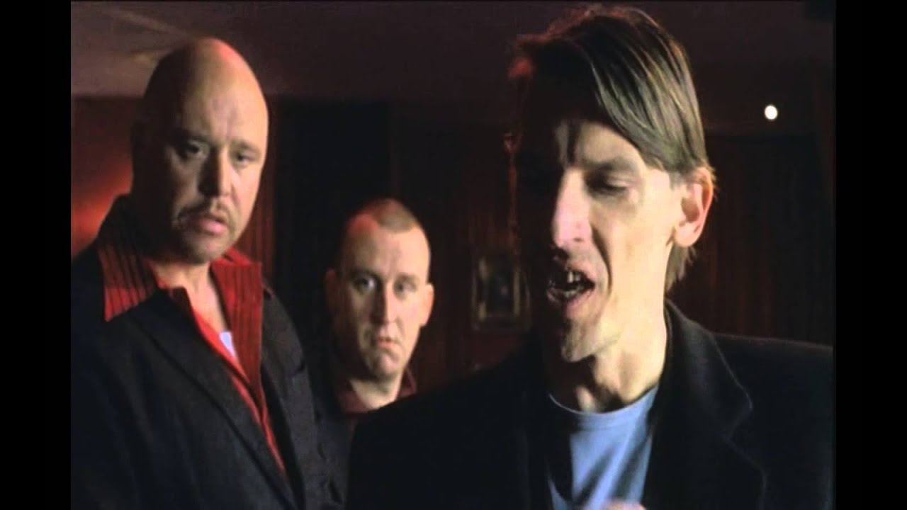 Matroesjka's - Triiing triiing telefoon scene