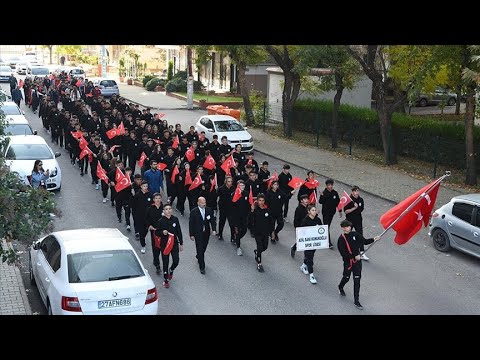 Şehit öğretmen Ayşenur Alkan anısına yürüyüş düzenlendi