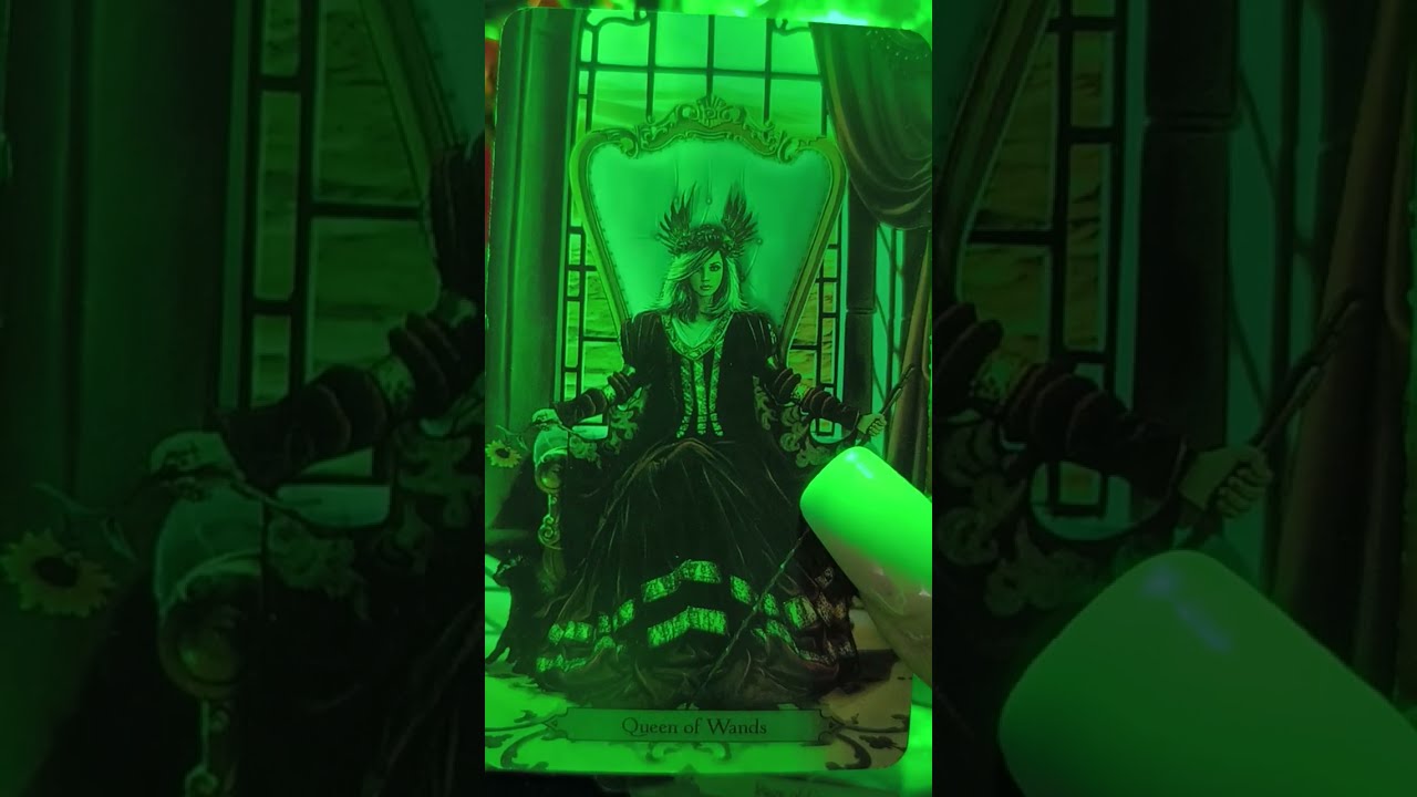 ФИНАНСЫ КАК МОЖНО УЛУЧШИТЬ ЭТУ СФЕРУ? ТАРО РАСКЛАД #амакра #тарофинансы #таро #финансы #финансытаро 