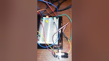 Using an Arduino to Control a Servo Motor