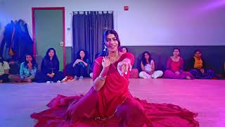 BOLE CHUDIYAN | NANDINI MAHESHWARI | KABHI KHUSHI KABHI GUM | DANCE COVER | SANGEET CHOREOGRAPHY 