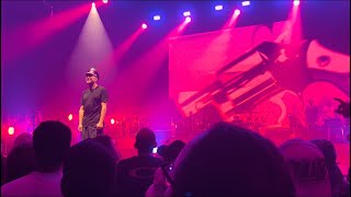 Gorillaz - Kids with Guns (Live @The Met Philly 10\/14\/2022 Front, Center)