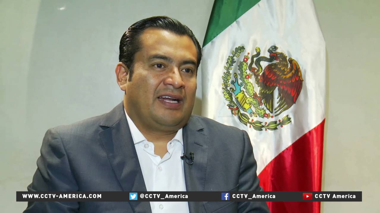 Controversial education bill continues to spark outcry in Mexico