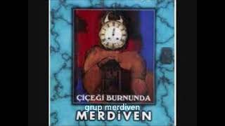 ÇİÇEĞİ  BURNUNDA    -   GRUP MERDİVEN Resimi